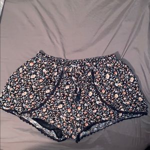 American eagle floral shorts